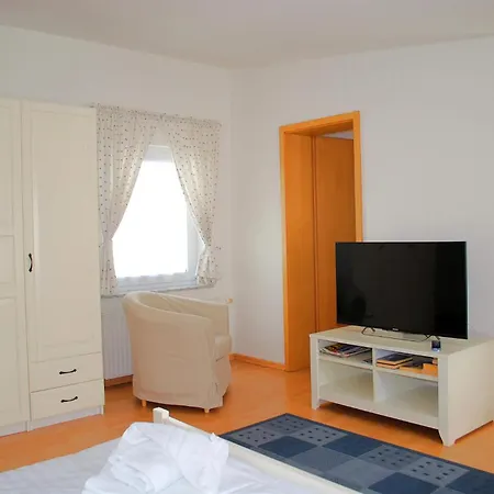 Fortuna Gaestehaus App Fehmarn アパート